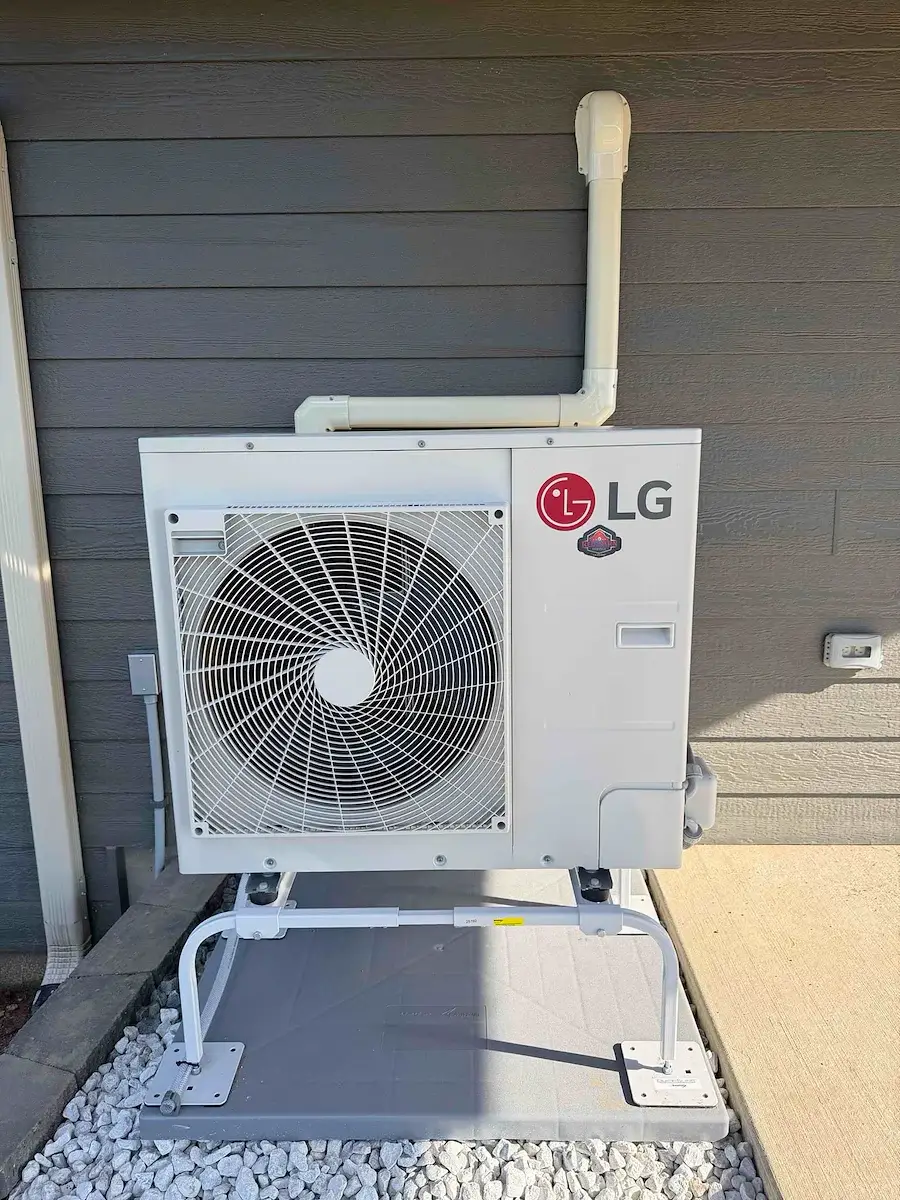 LG ductless — lineset run and covered - Marathon City, WI