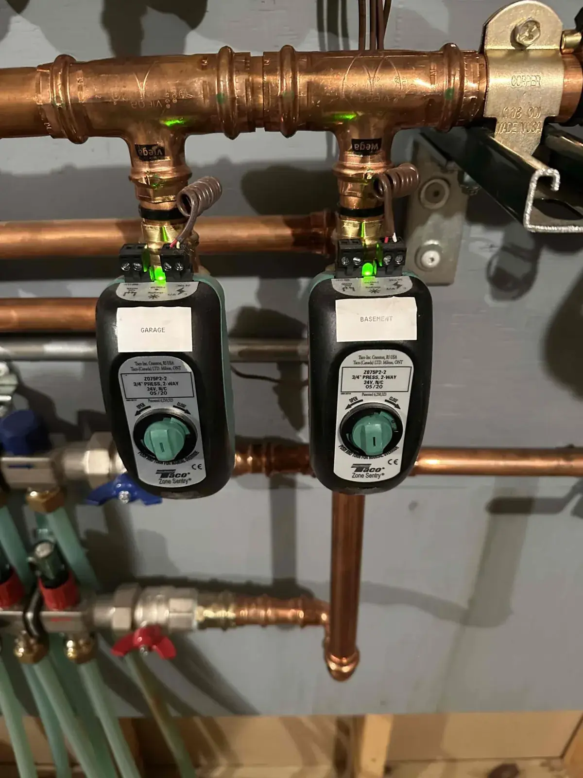 Labeled zone valves for the garage and basement loops on the new manifold